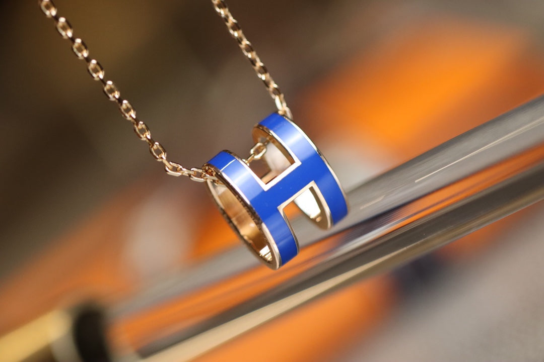 NECKLACE POP H PEDANT PINK GOLD