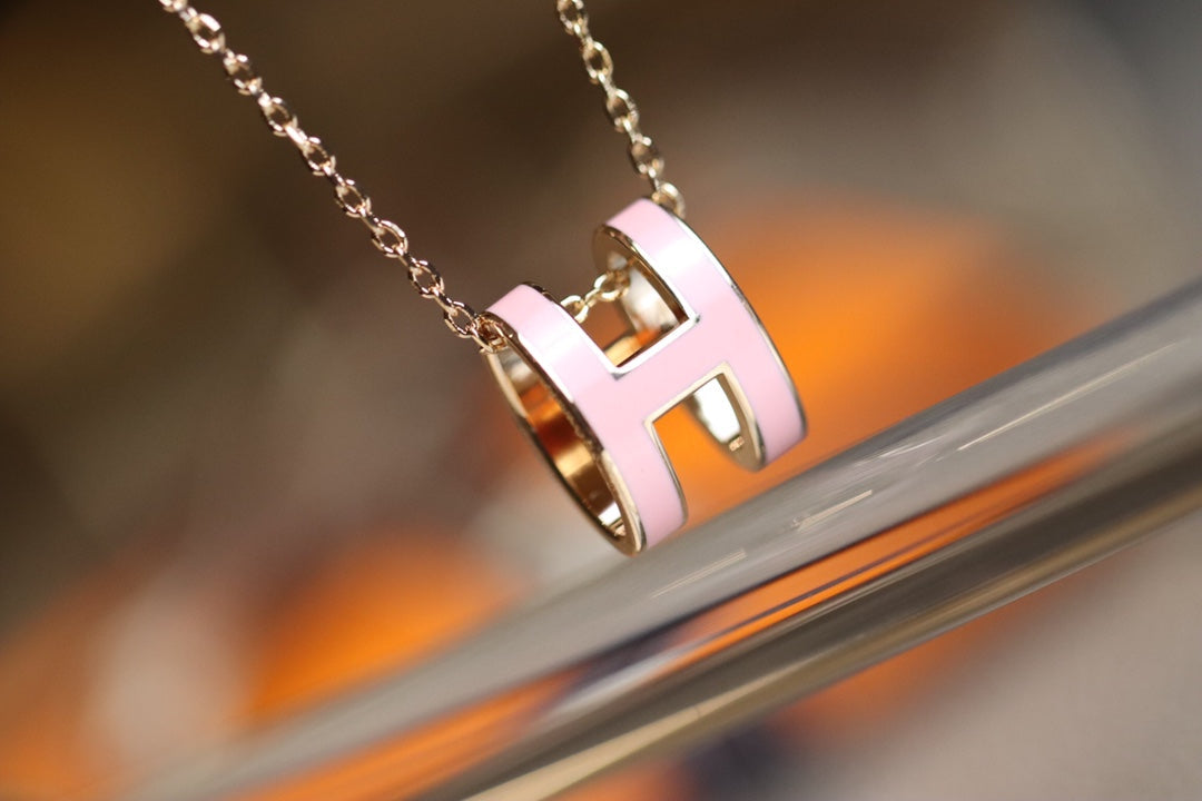 NECKLACE POP H PEDANT PINK GOLD