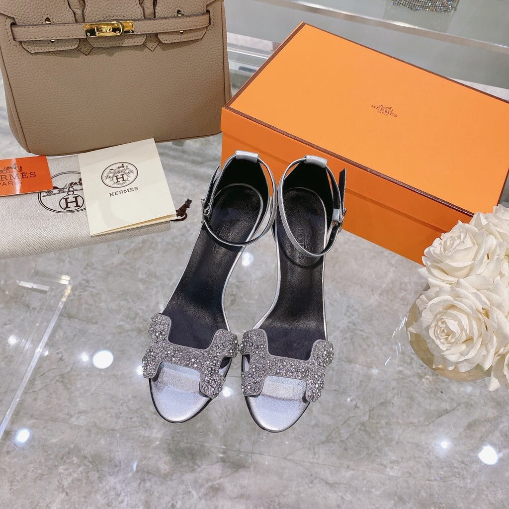 PREMIERE 70 SANDAL IN SILVER CALFSKIN WITH WHITE CRYSTALS