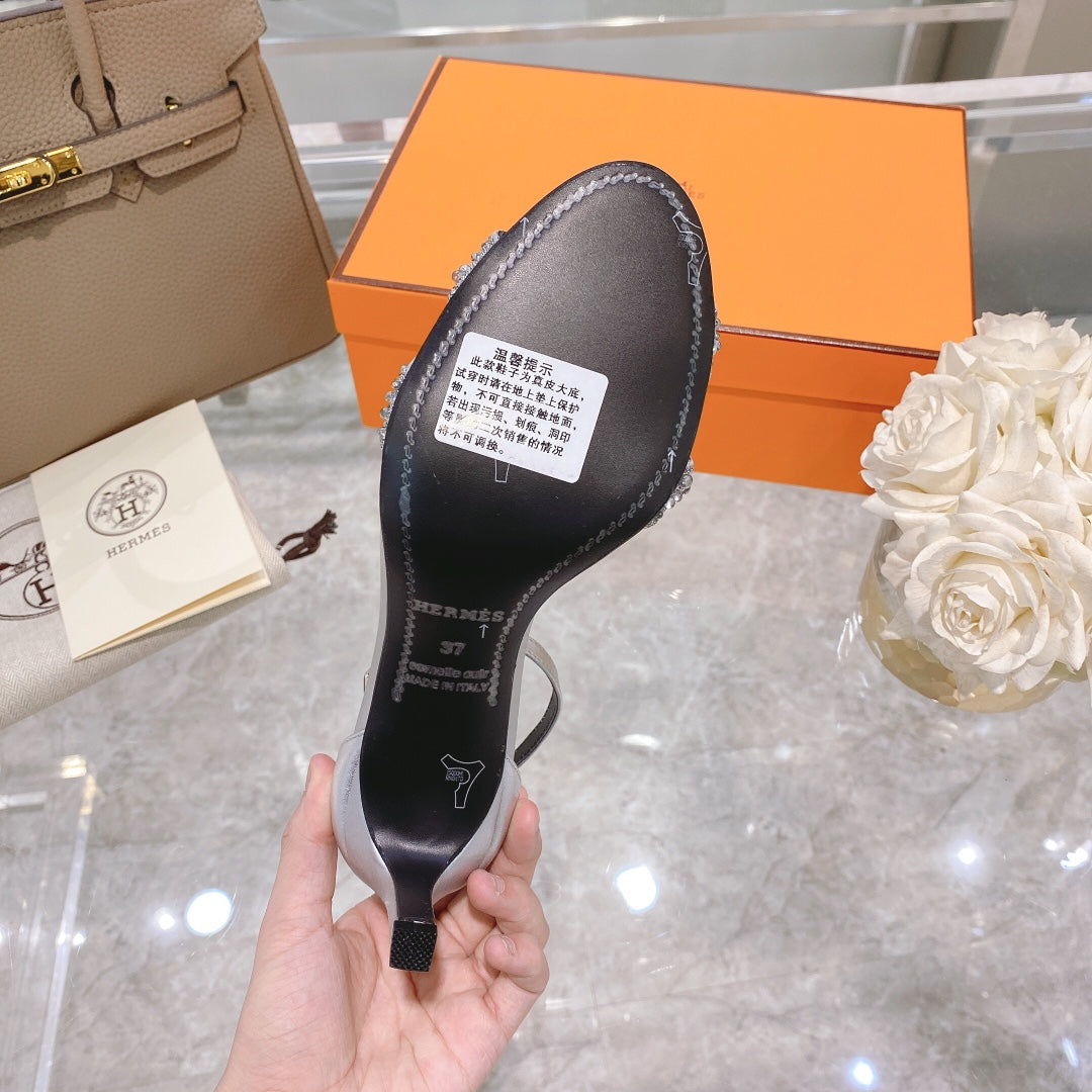 PREMIERE 70 SANDAL IN SILVER CALFSKIN WITH WHITE CRYSTALS