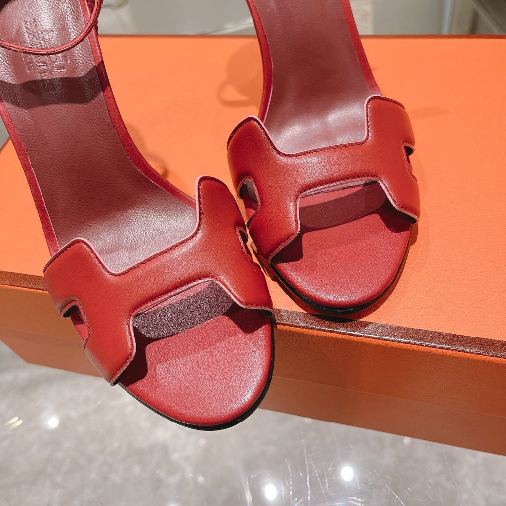 PREMIERE 115 SANDAL IN CHERRY RED CALFSKIN