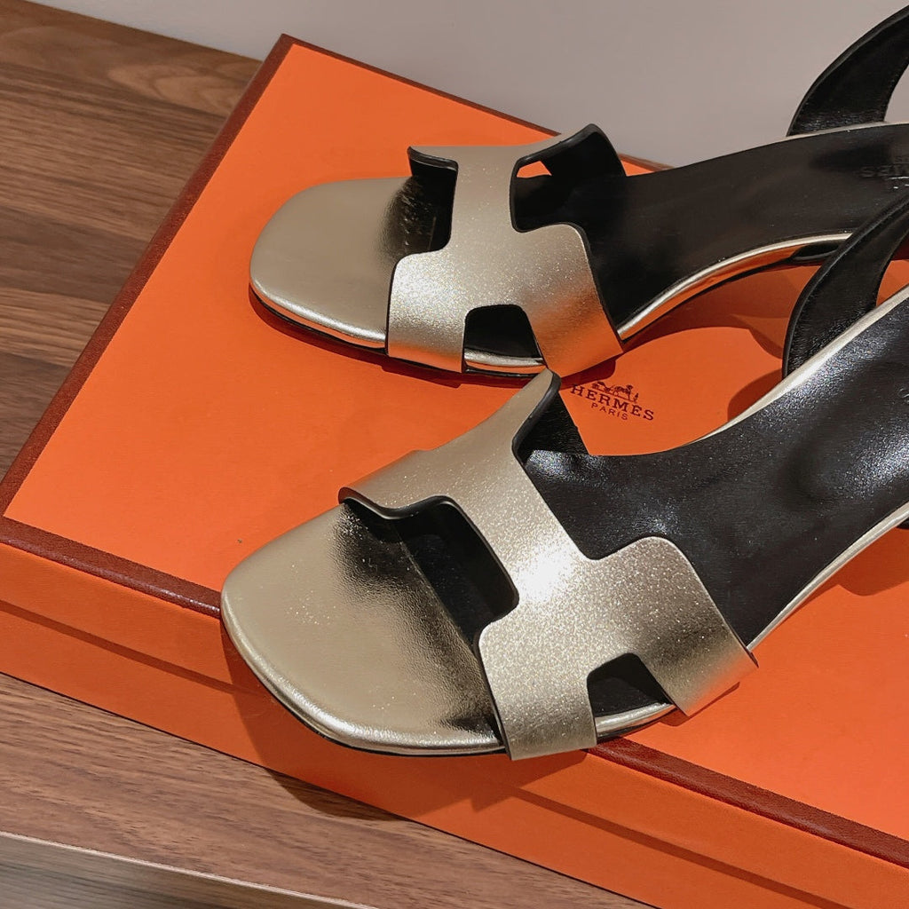 HOLY 75 SANDAL IN OLD GOLD CALFSKIN