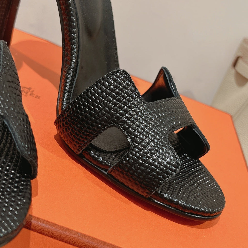 PREMIERE 115 SANDAL IN BLACK GRAINED CALFSKIN