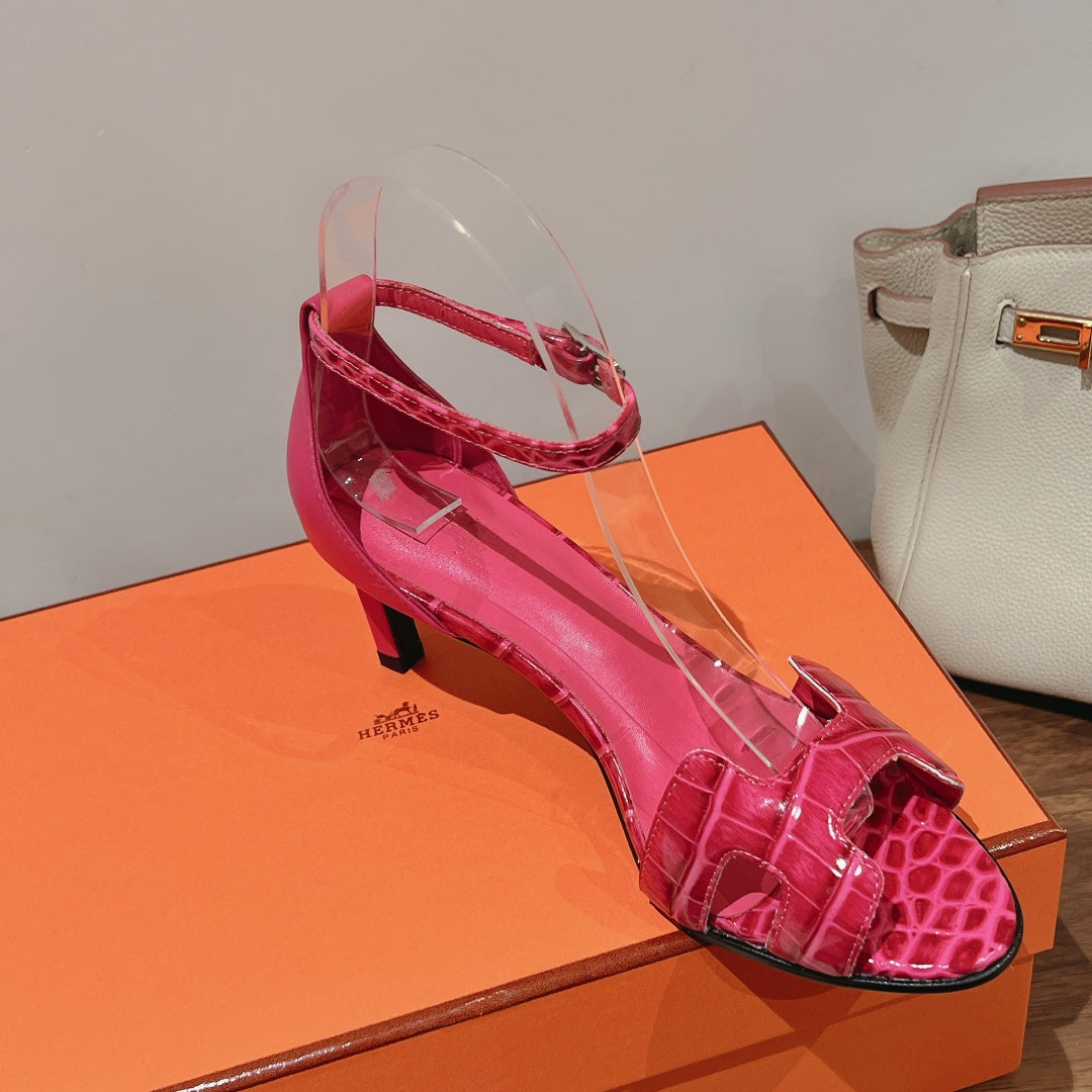 PREMIERE 70 SANDAL IN WATERMELON PINK CROCODILE LEATHER