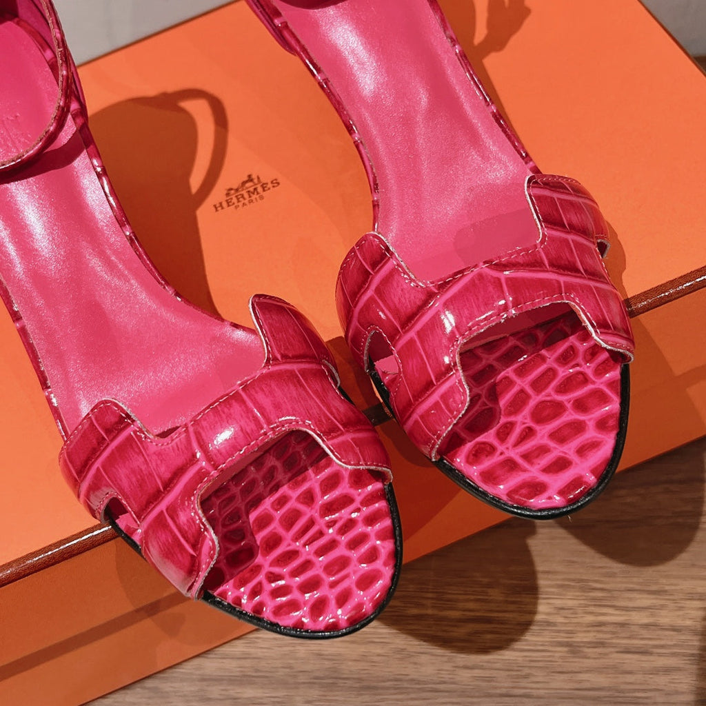 PREMIERE 70 SANDAL IN WATERMELON PINK CROCODILE LEATHER