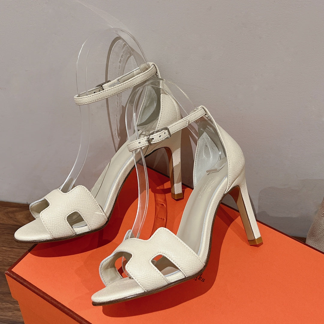 PREMIERE 105 SANDAL IN WHITE CREAM GRAINED CALFSKIN