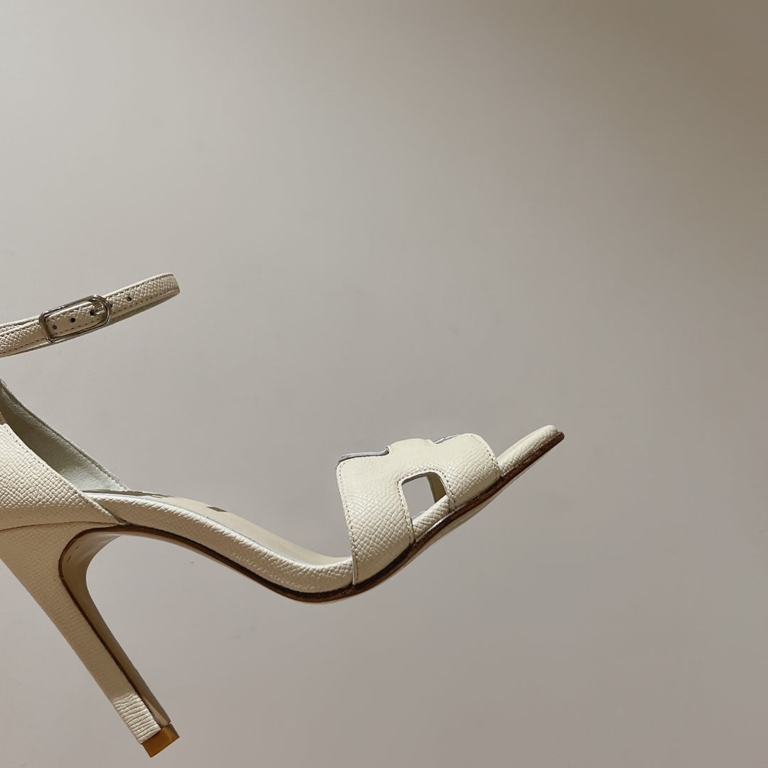 PREMIERE 115 SANDAL IN WHITE CREAM GRAINED CALFSKIN