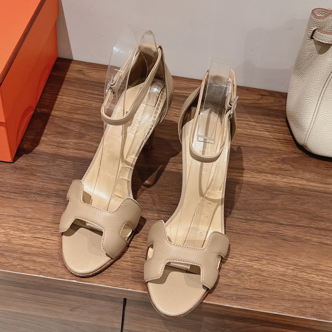 PREMIERE 105 SANDAL IN SAND BROWN CALFSKIN