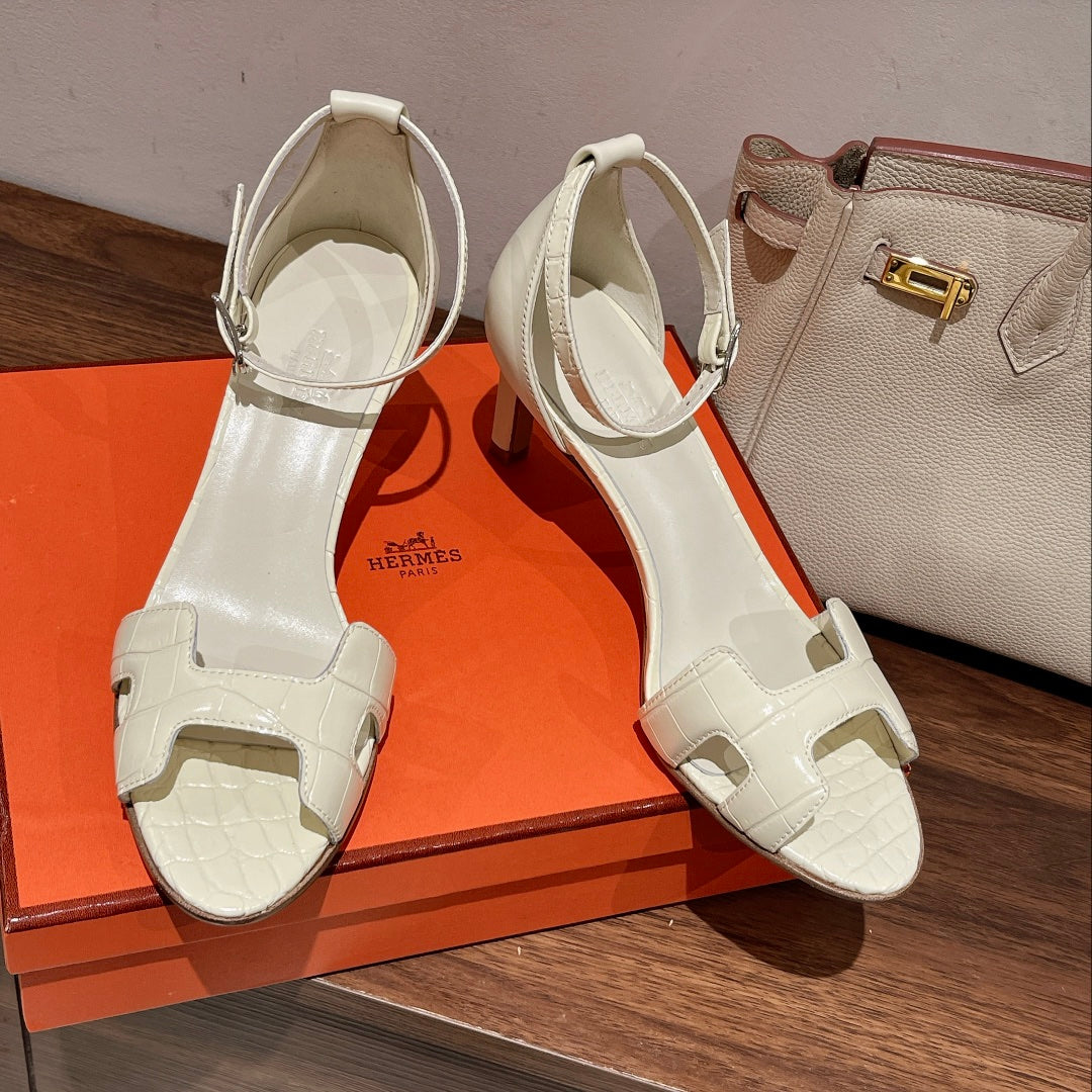 PREMIERE 70 SANDAL IN WHITE CALFSKIN