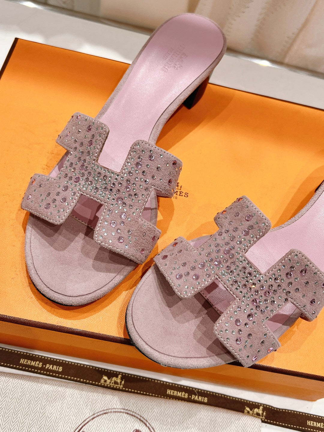 0ASIS SANDALS PASTEL PINK LAMBSKIN ATTACH CRYSTAL