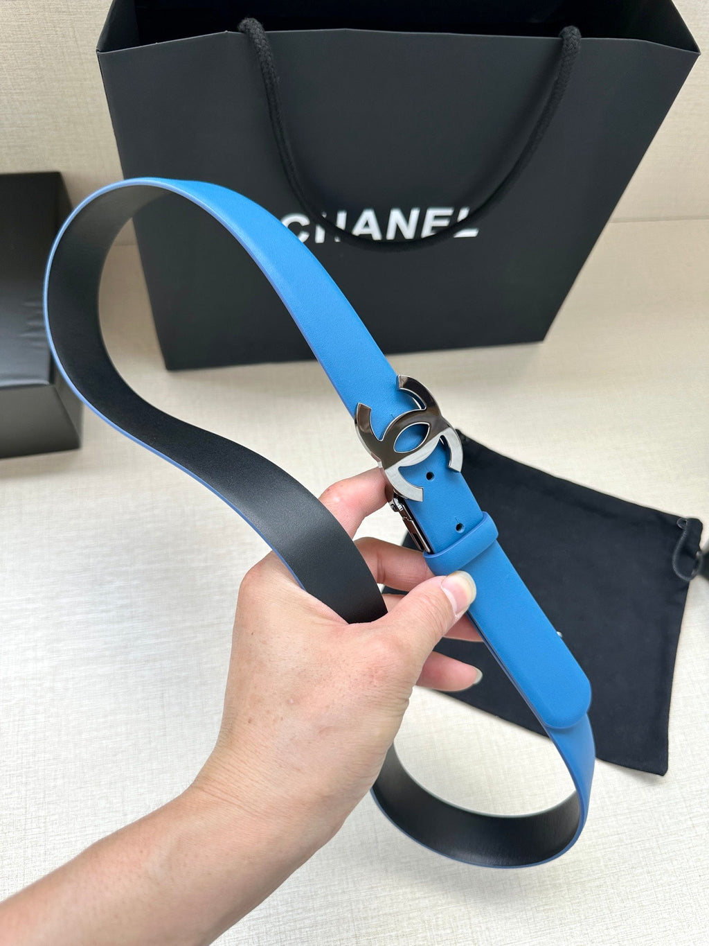 CC 30MM BELT IN BLUE AND BLACK CALFSKIN WITH SILVER HARDWARE