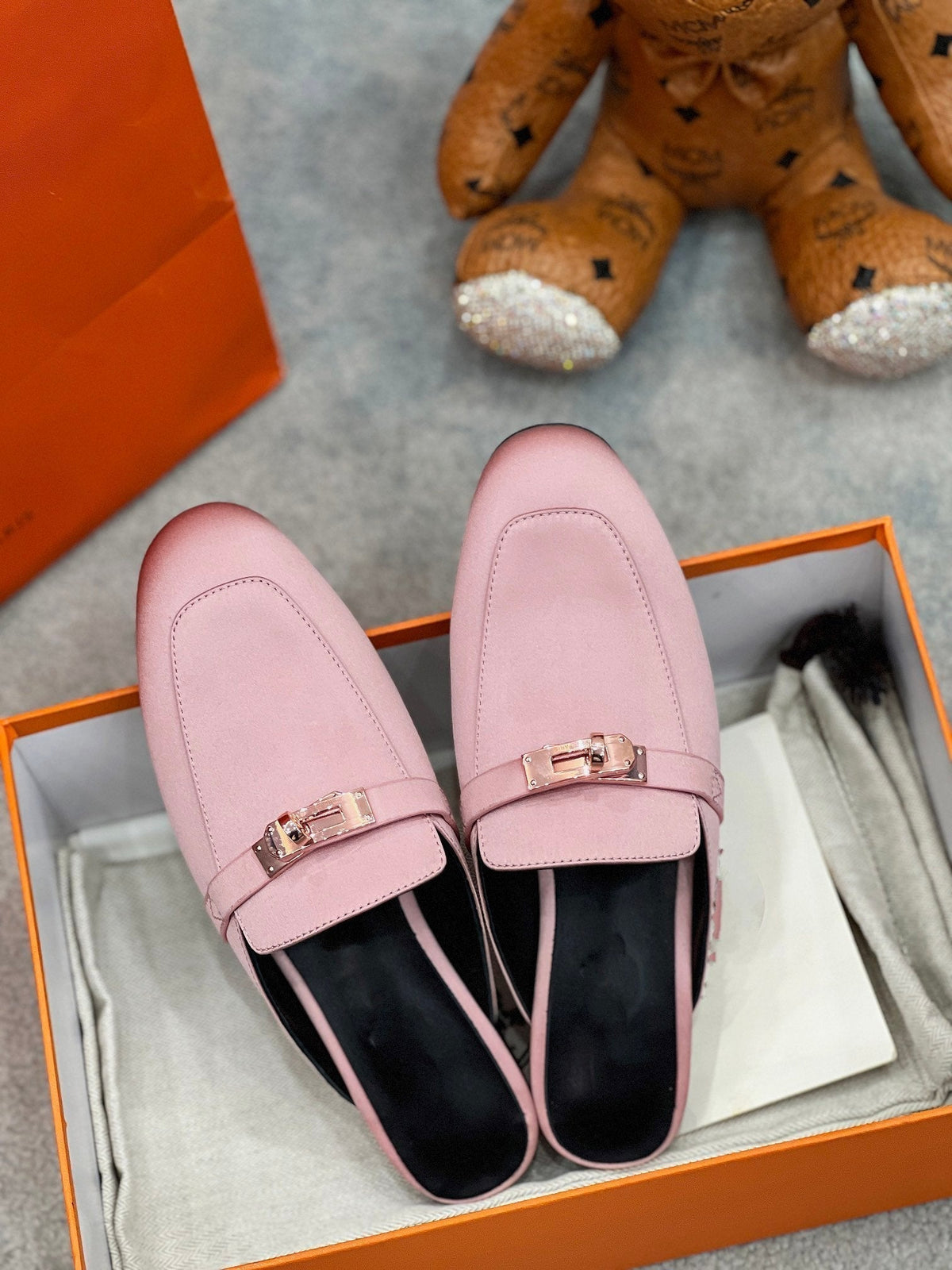 OZ Mule Pink Silk Thick Cloth/Sheepskin