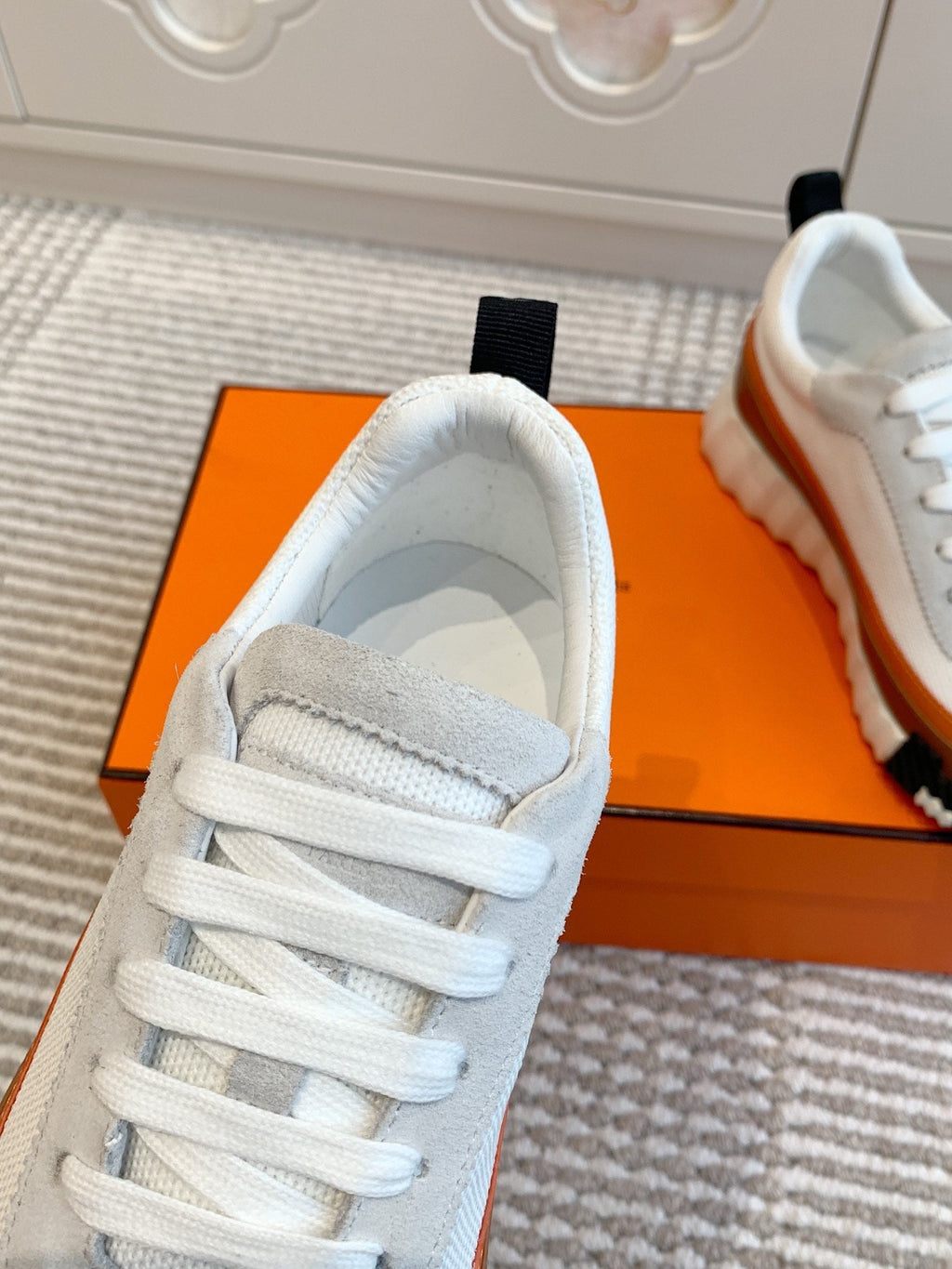 BOUNCING SNEAKER IN WHITE GRAPHIC MESH AND BRONZE BROWN CALFSKIN