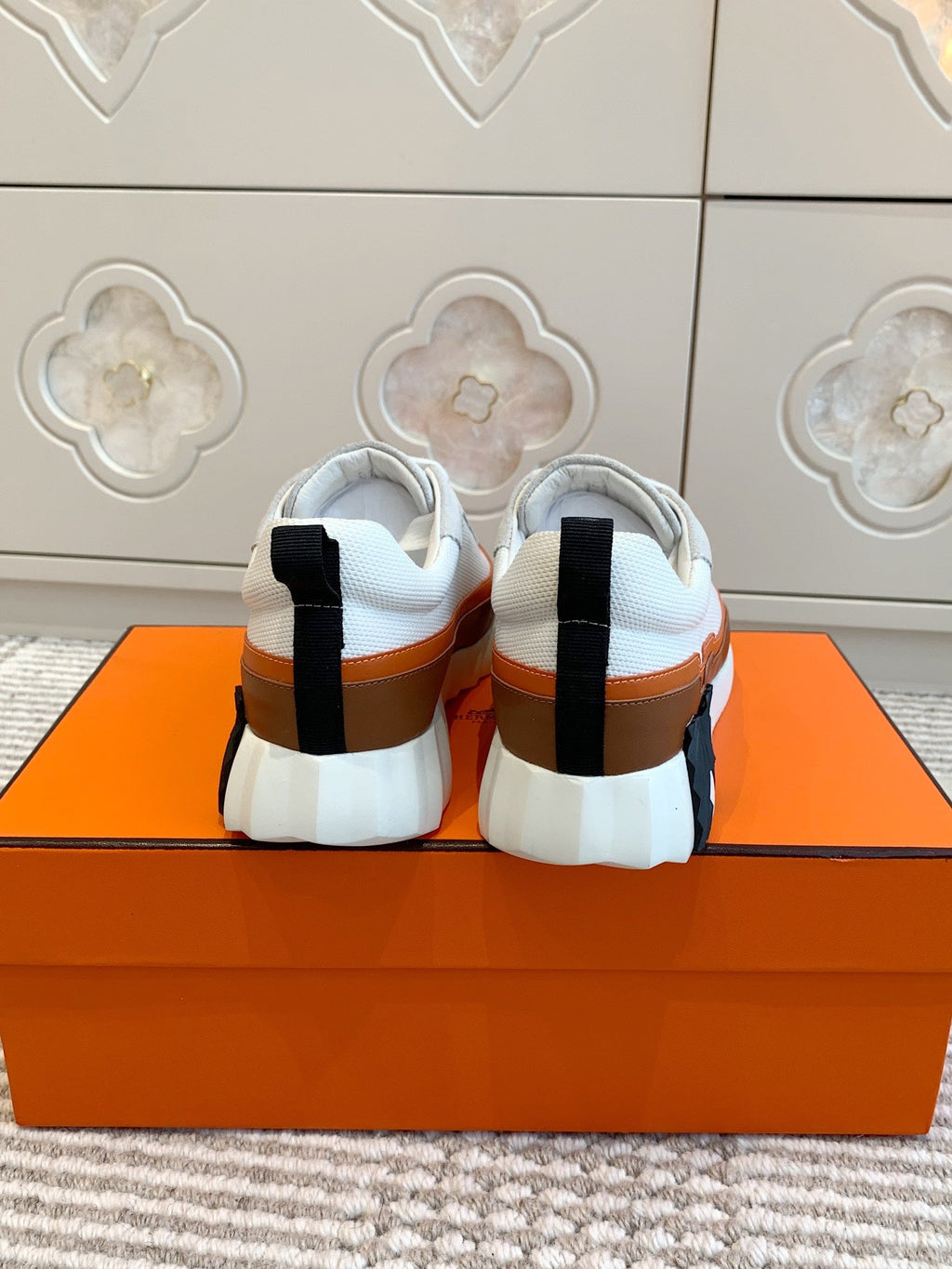BOUNCING SNEAKER IN WHITE GRAPHIC MESH AND BRONZE BROWN CALFSKIN