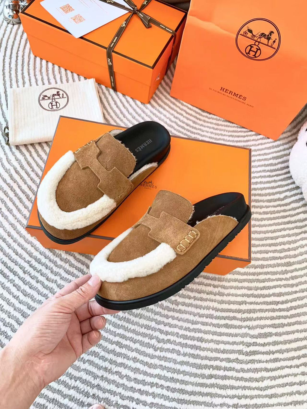 G0 MULE BROWN SUEDE SHEARLING