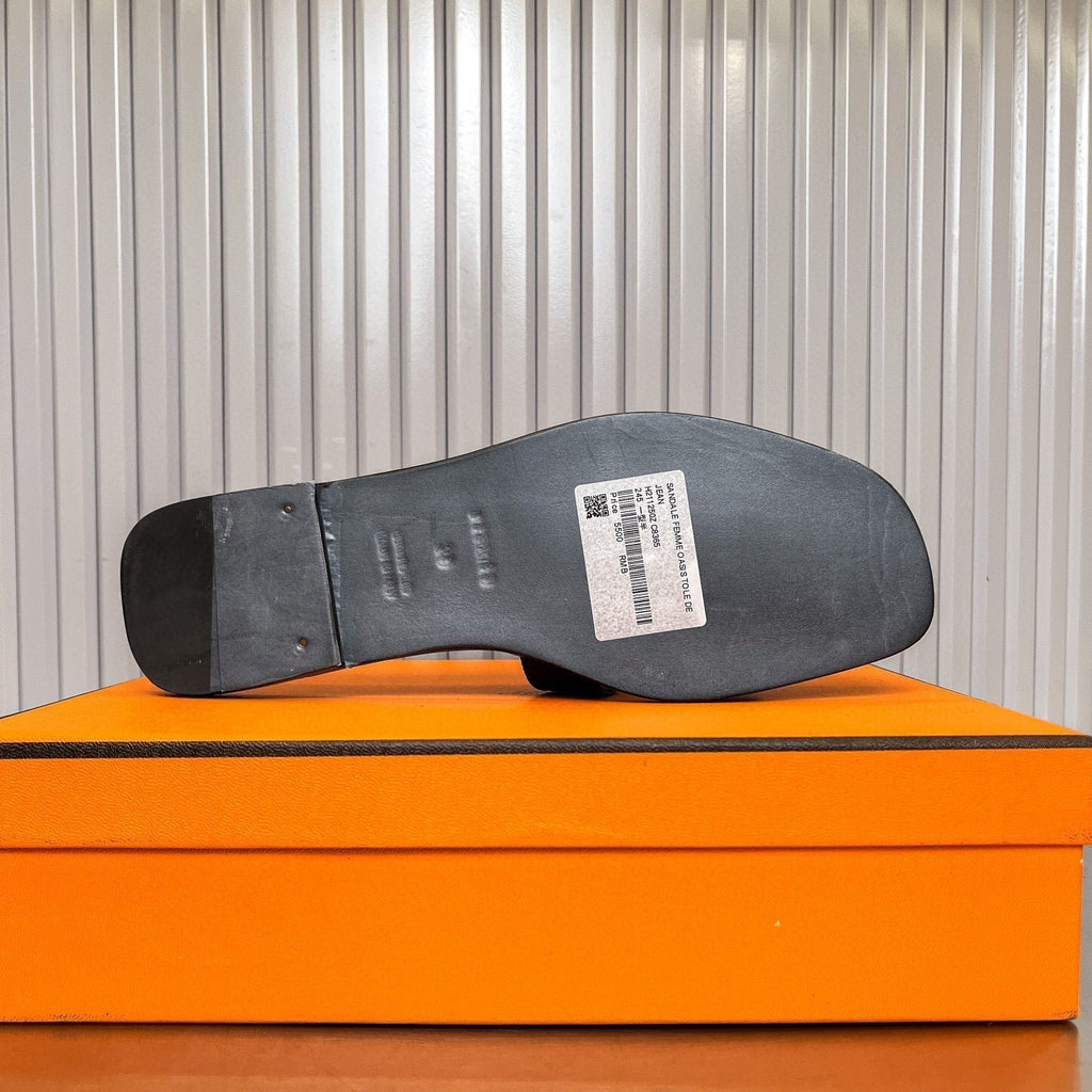 0RAN SANDAL IN DARK BLUE CALFSKIN
