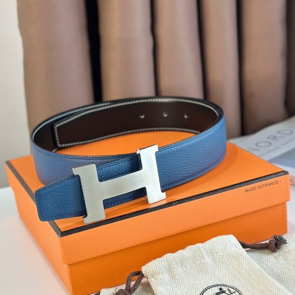 HERM Constance Reversible Belt 38MM in Blue Clemence Leather