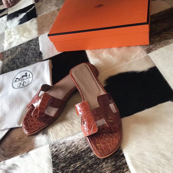 HERM Oran Sandals In Orange Shiny Niloticus Crocodile