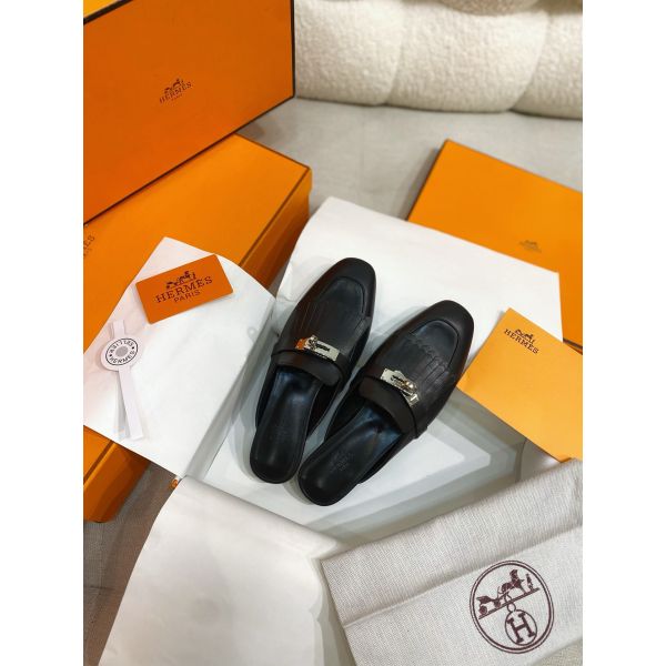HERM Women's Oz Mules with Fringed in Black Leather