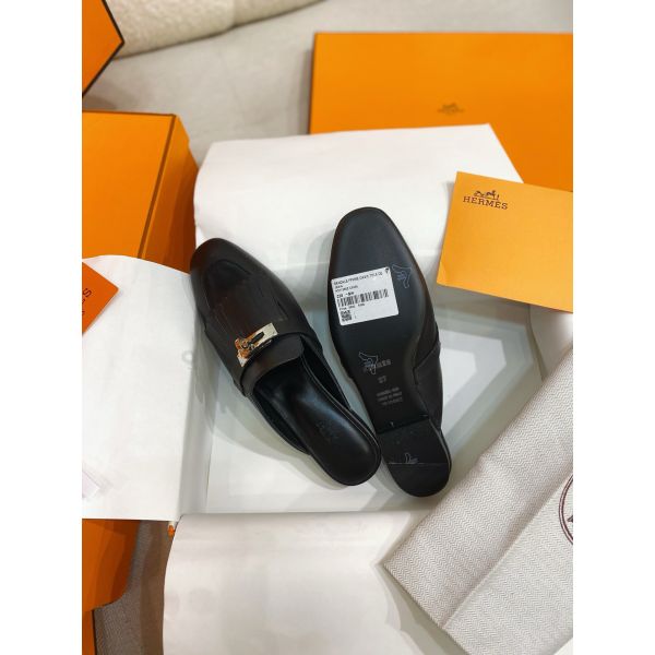 HERM Women's Oz Mules with Fringed in Black Leather