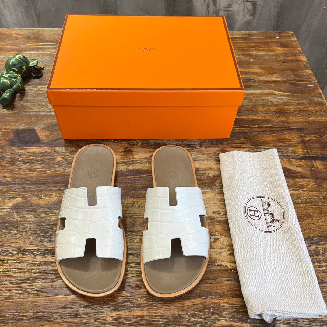 HERM Sandal