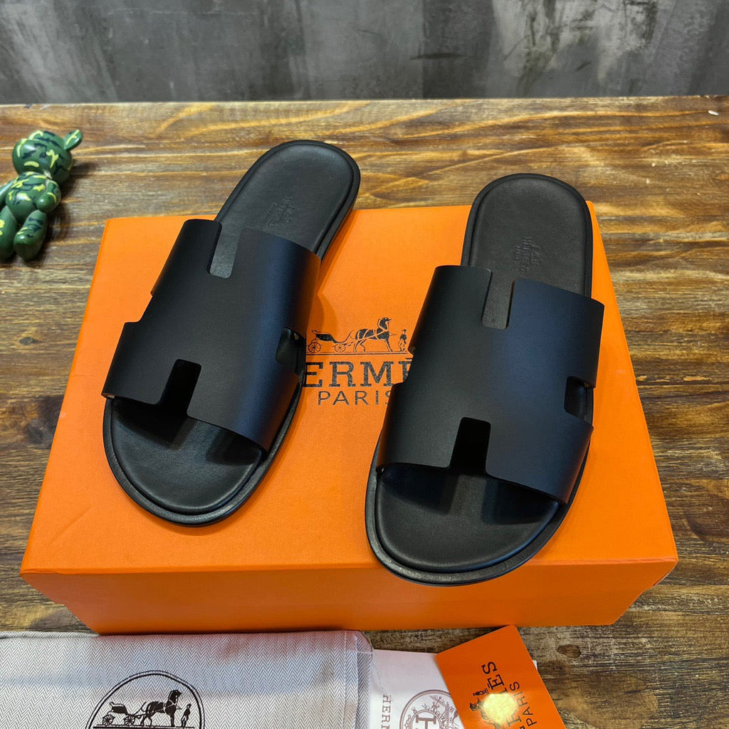 HERM Sandal