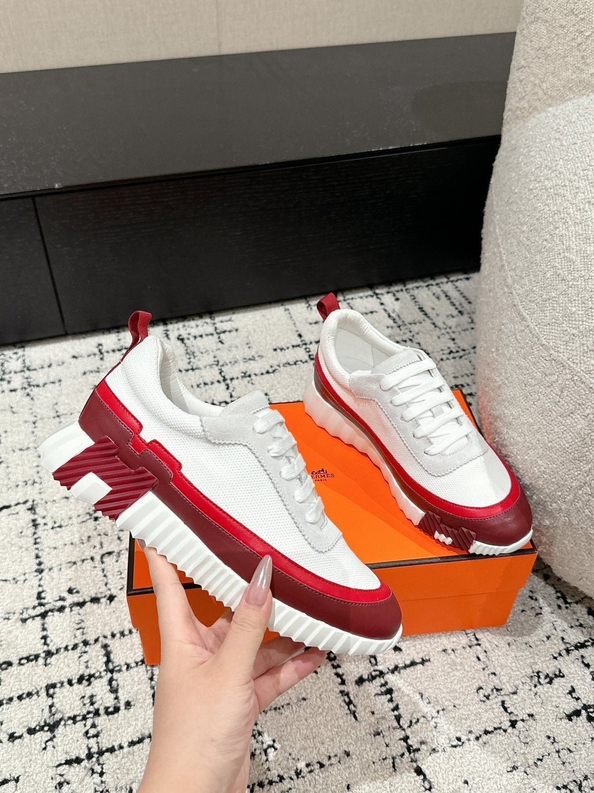 BOUNCING SNEAKER IN WINE RED CALFSKIN AND WHITE FABRIC
