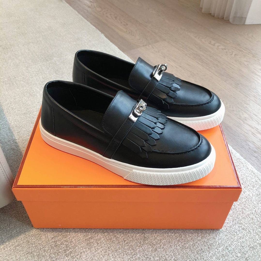GAME SLIP-ON SNEAKER BLACK WITH TASSELS CALFSKIN