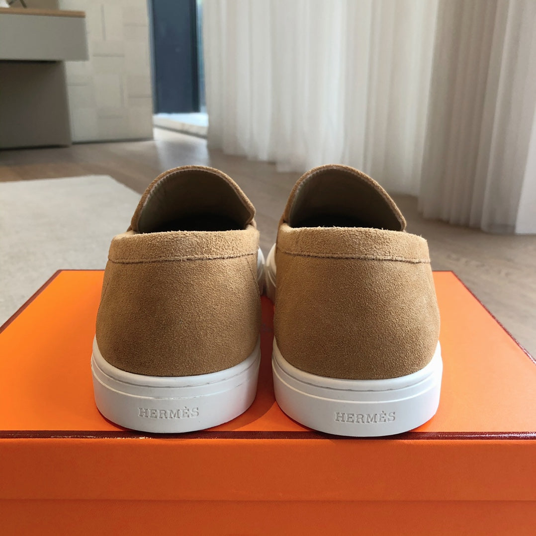 GAME SLIP-ON SNEAKER CARAMEL SUEDE