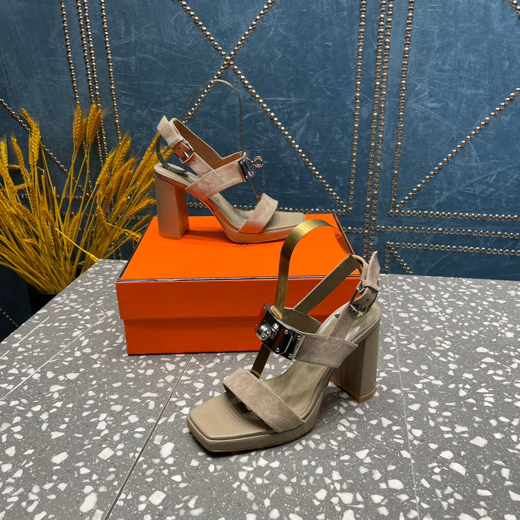 ILONA SANDAL 95 LIGHT GRAY SUEDE