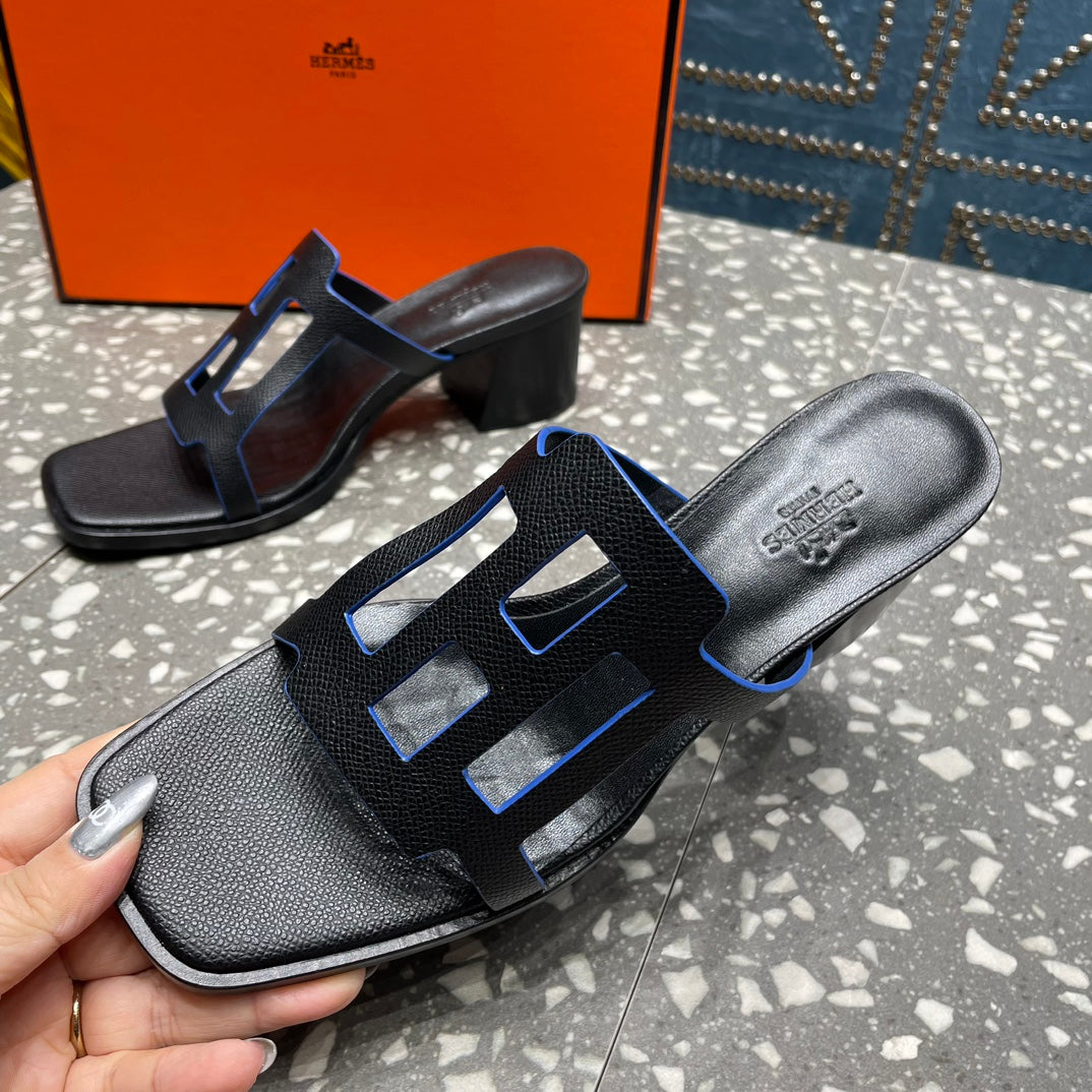 IZZY 50 MM SANDAL IN BLACK SHEEPSKIN