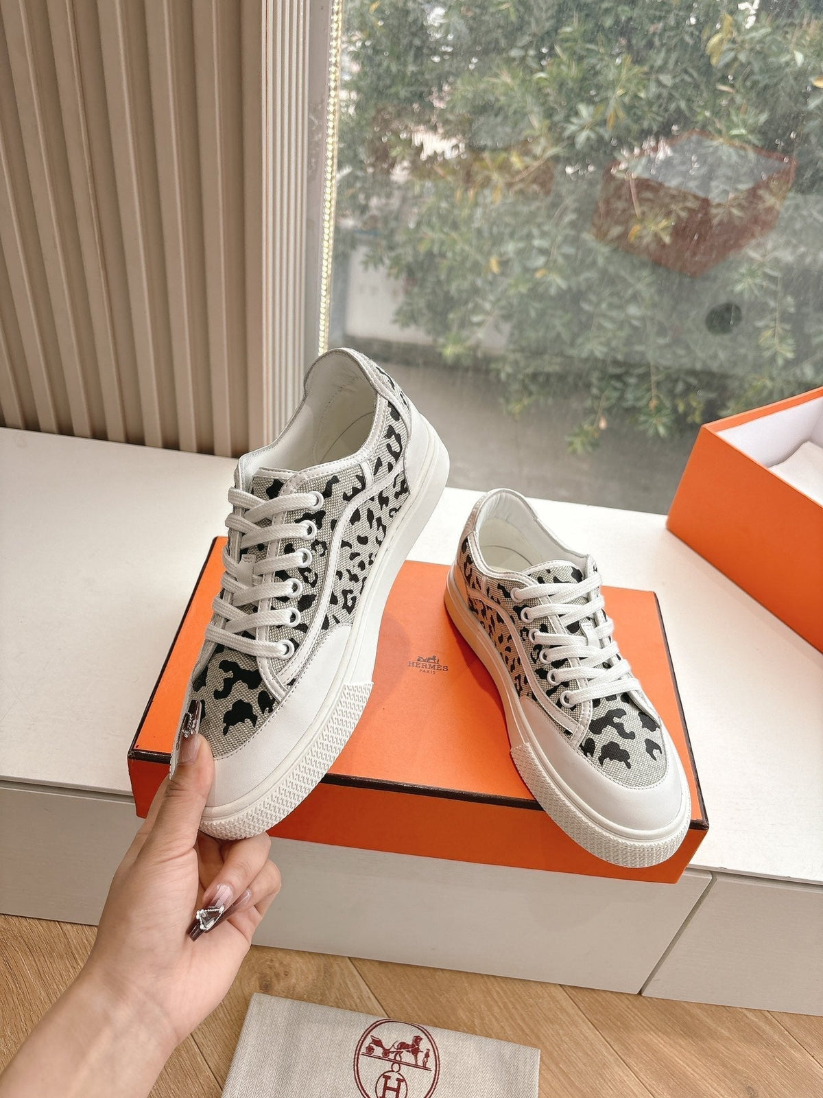 GET SNEAKER IN BLACK MIX PALE GRAY MAXI CANVAS AND CALFSKIN