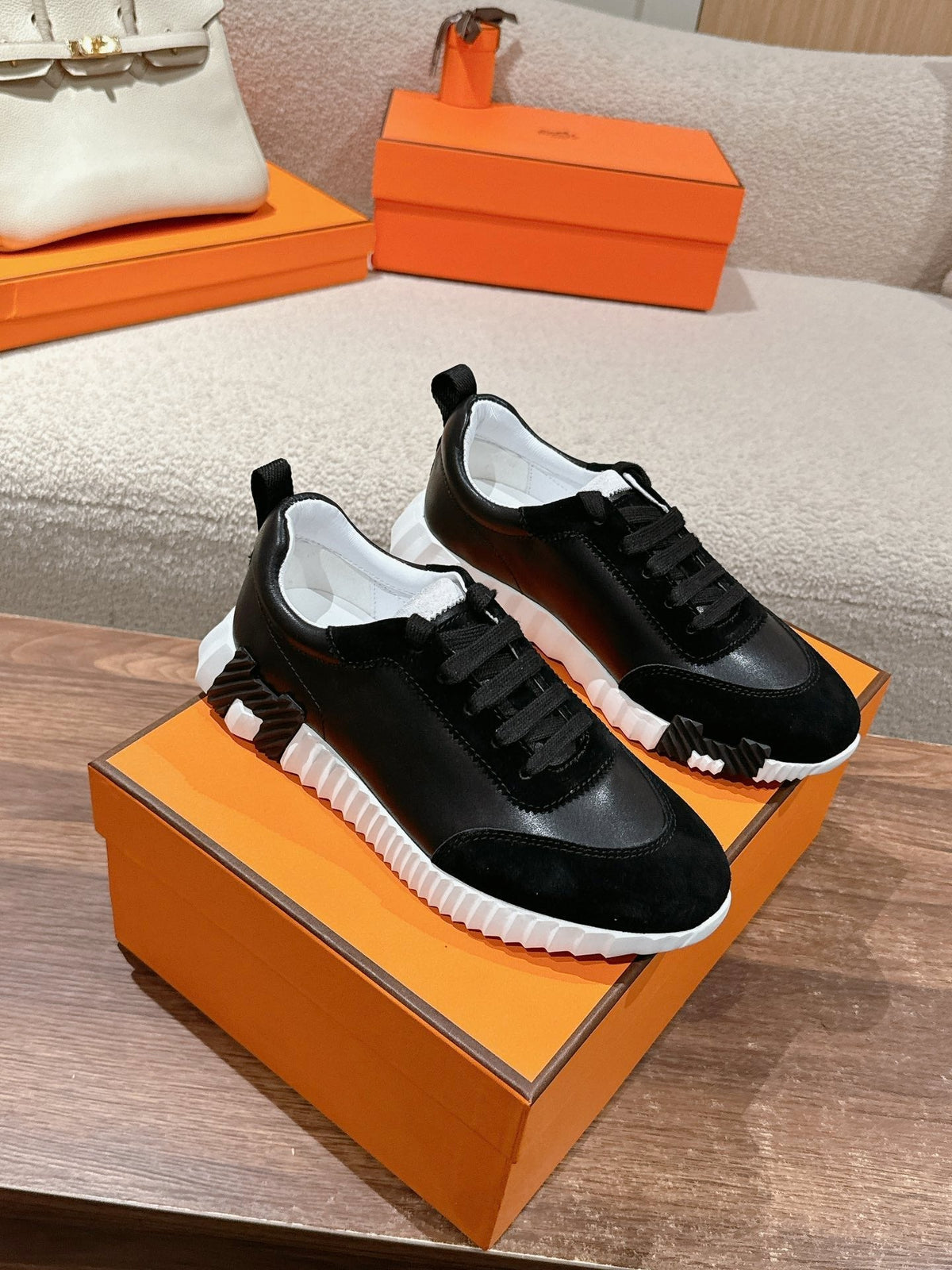 MAINLAND SNEAKER IN BLACK SUEDE AND CALFSKIN