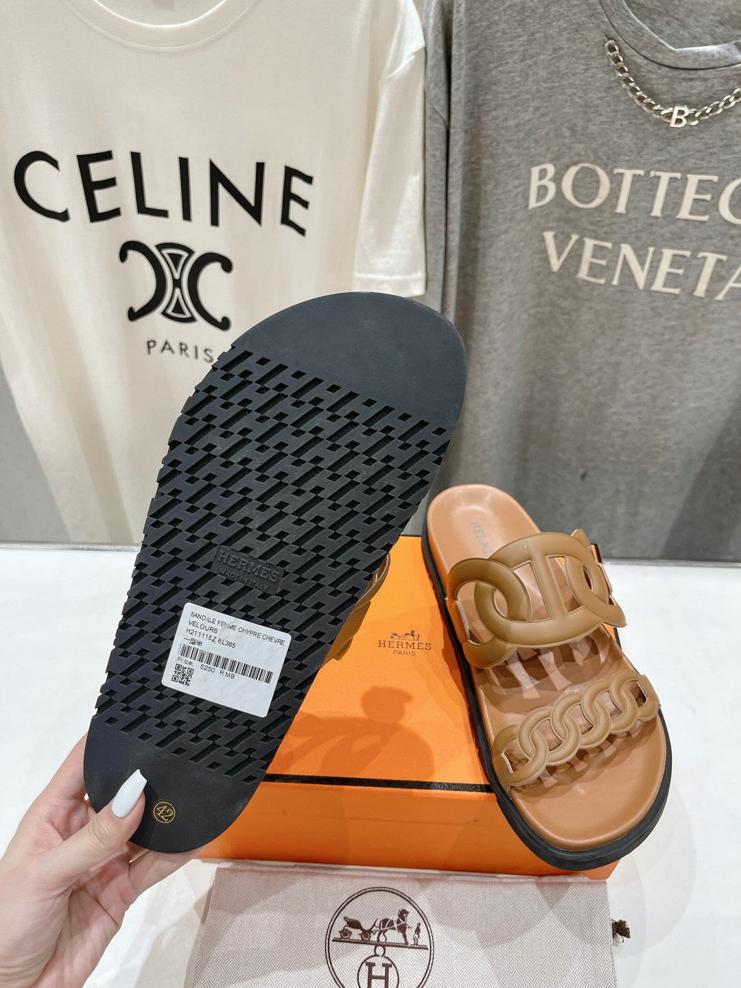 EXTRA SANDAL CARAMEL CALFSKIN