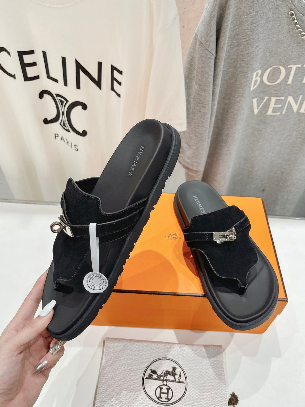 EMPIRE SANDAL BLACK SUEDE