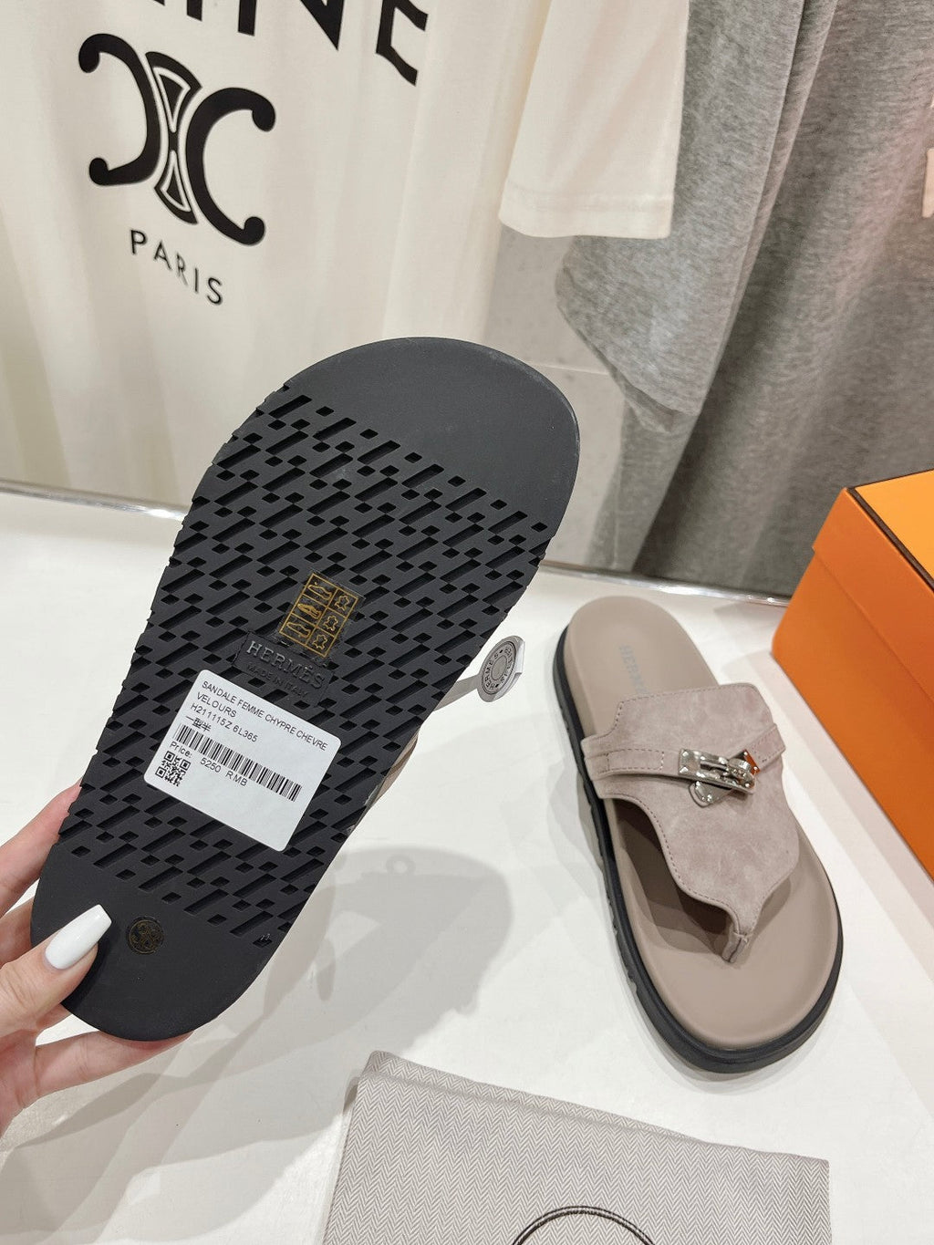 EMPIRE SANDAL LIGHT GRAY SUEDE