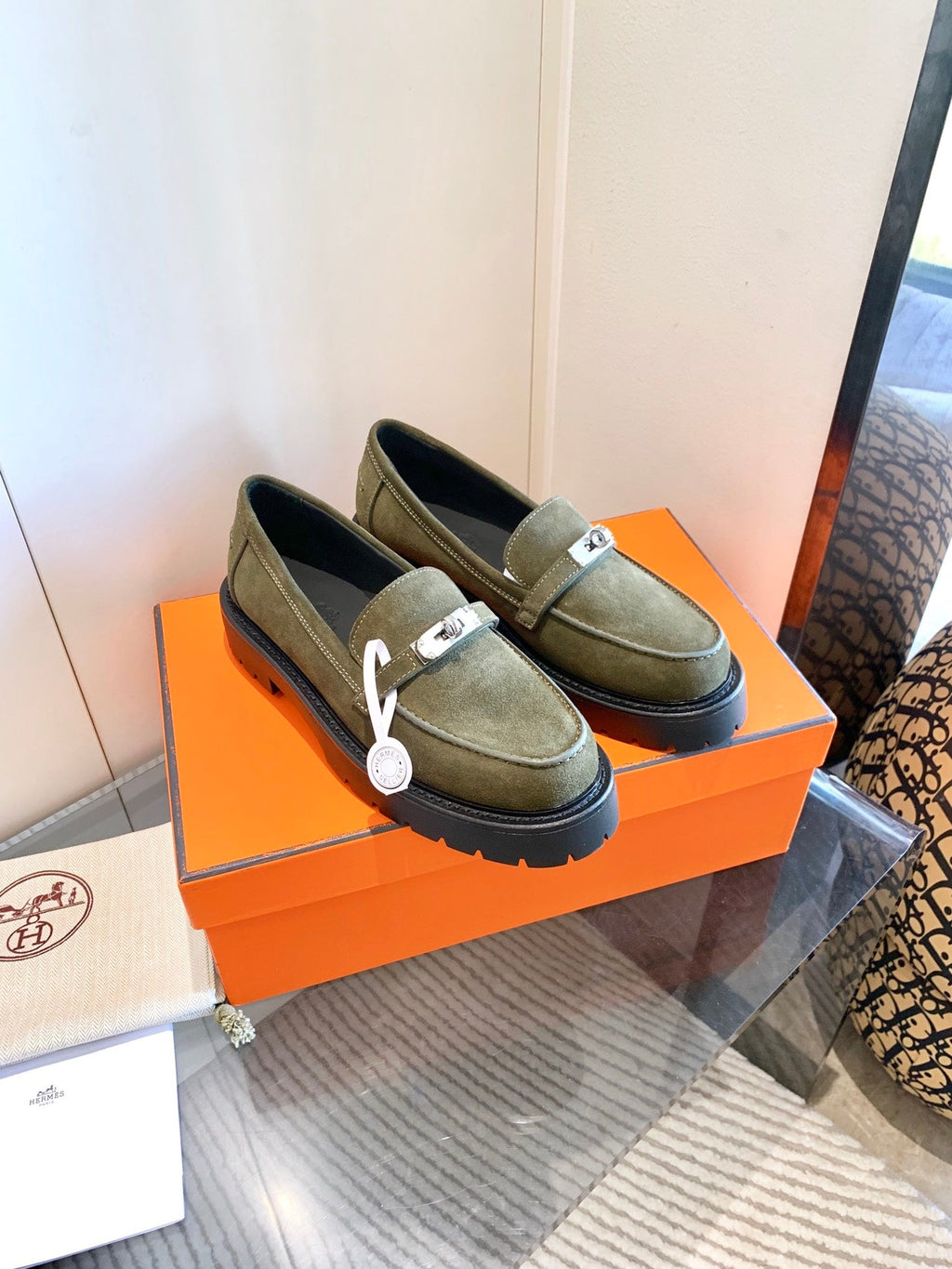 ICONE LOAFER IN ARMY GREEN SUEDE